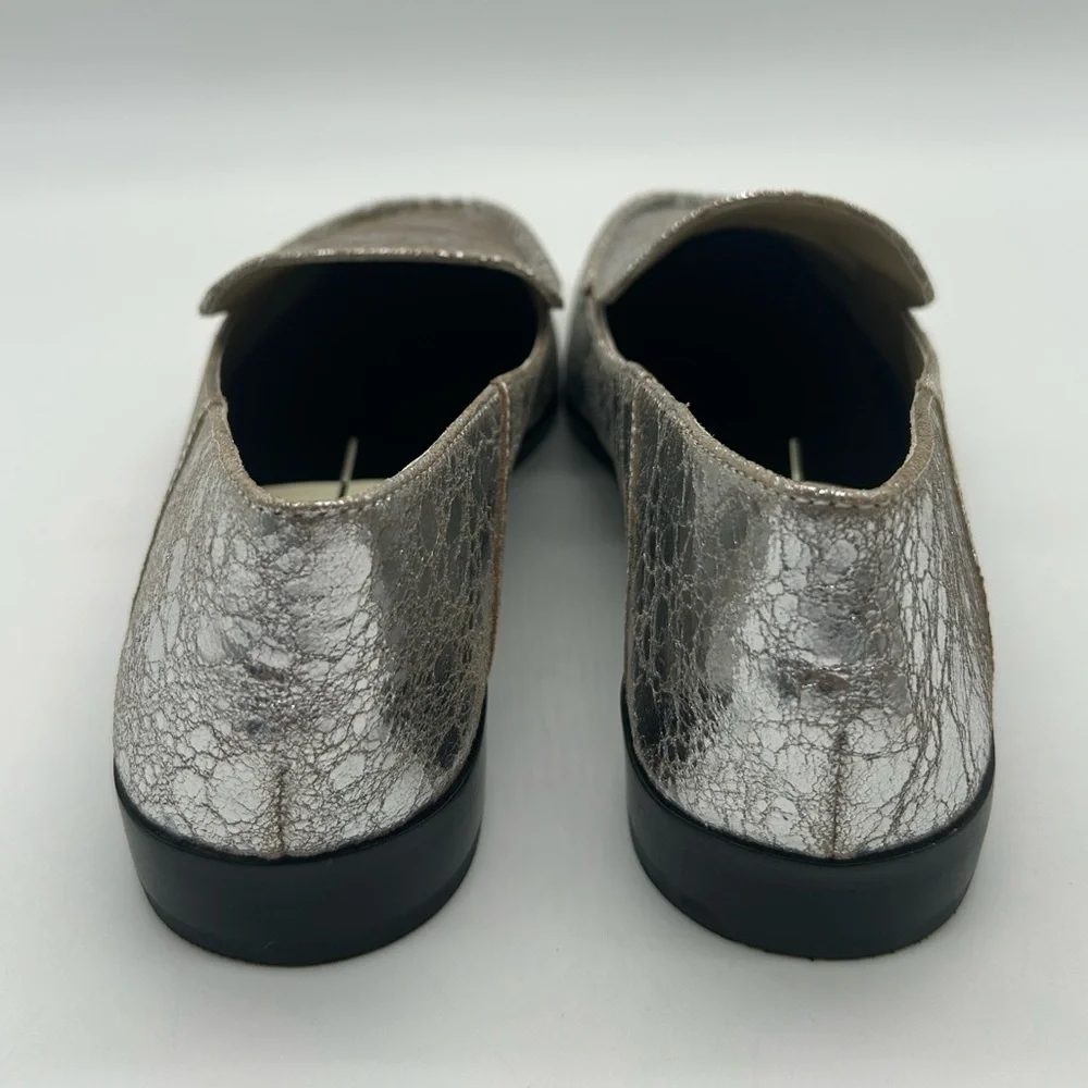 Dolce Vita Beny Silver Distressed Leather Loafers Size 6 NIB